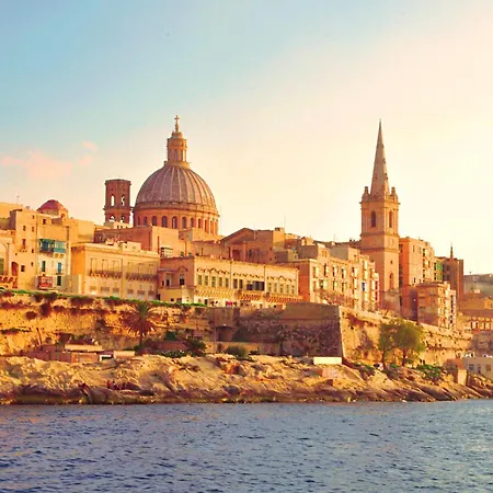 Magnifica Gozitan Pool And Jacuzzi - Happy * Xagħra