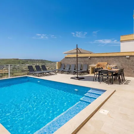 Magnifica Gozitan Pool And Jacuzzi - Happy Apartment Xaghra